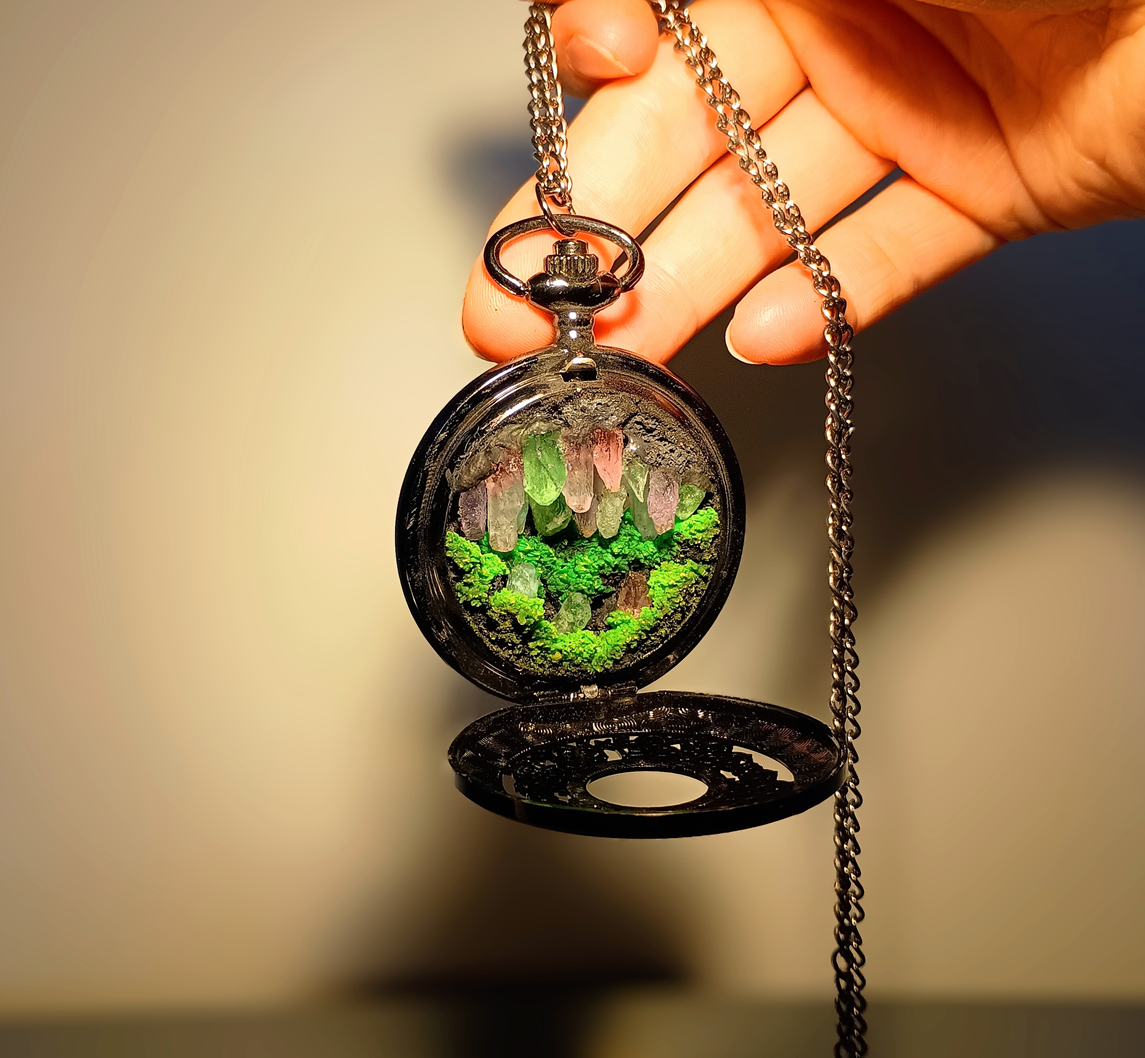 Luminous Crystal Realm - Pocket Watch