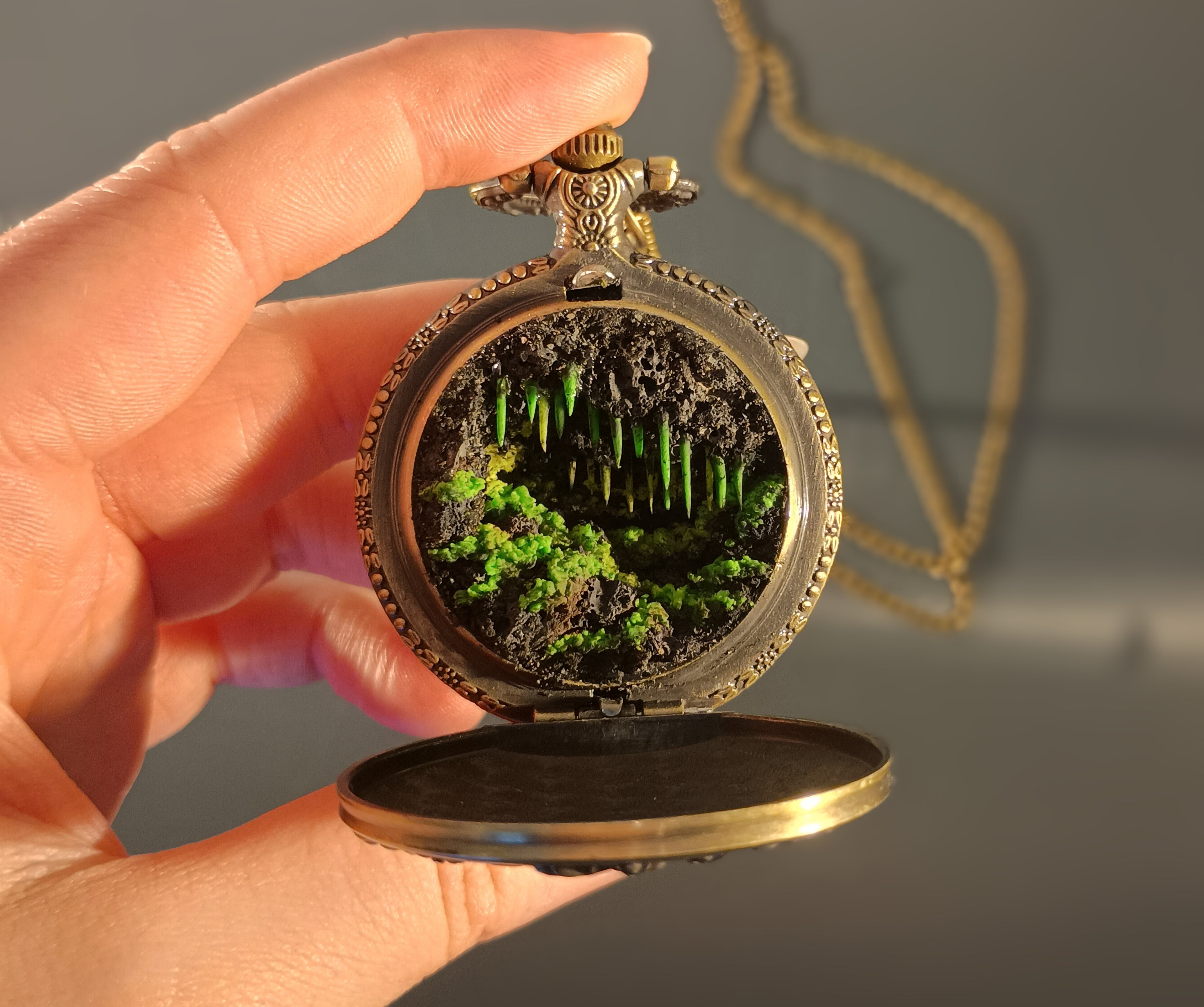 Mossy Grotto - Pocket Watch
