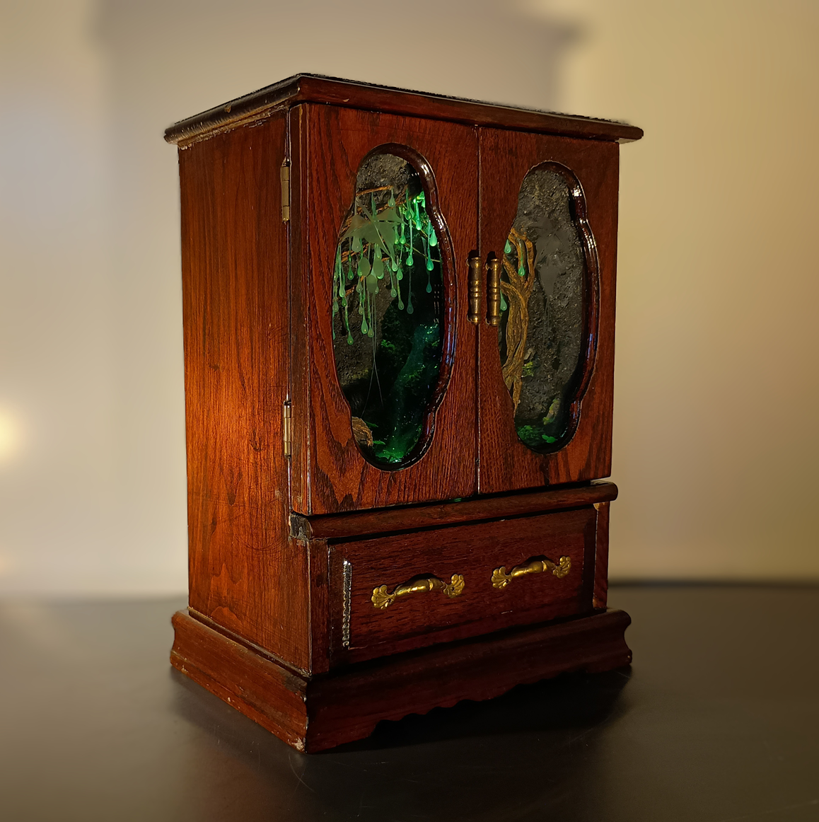 Glimmering Glade - Music Box