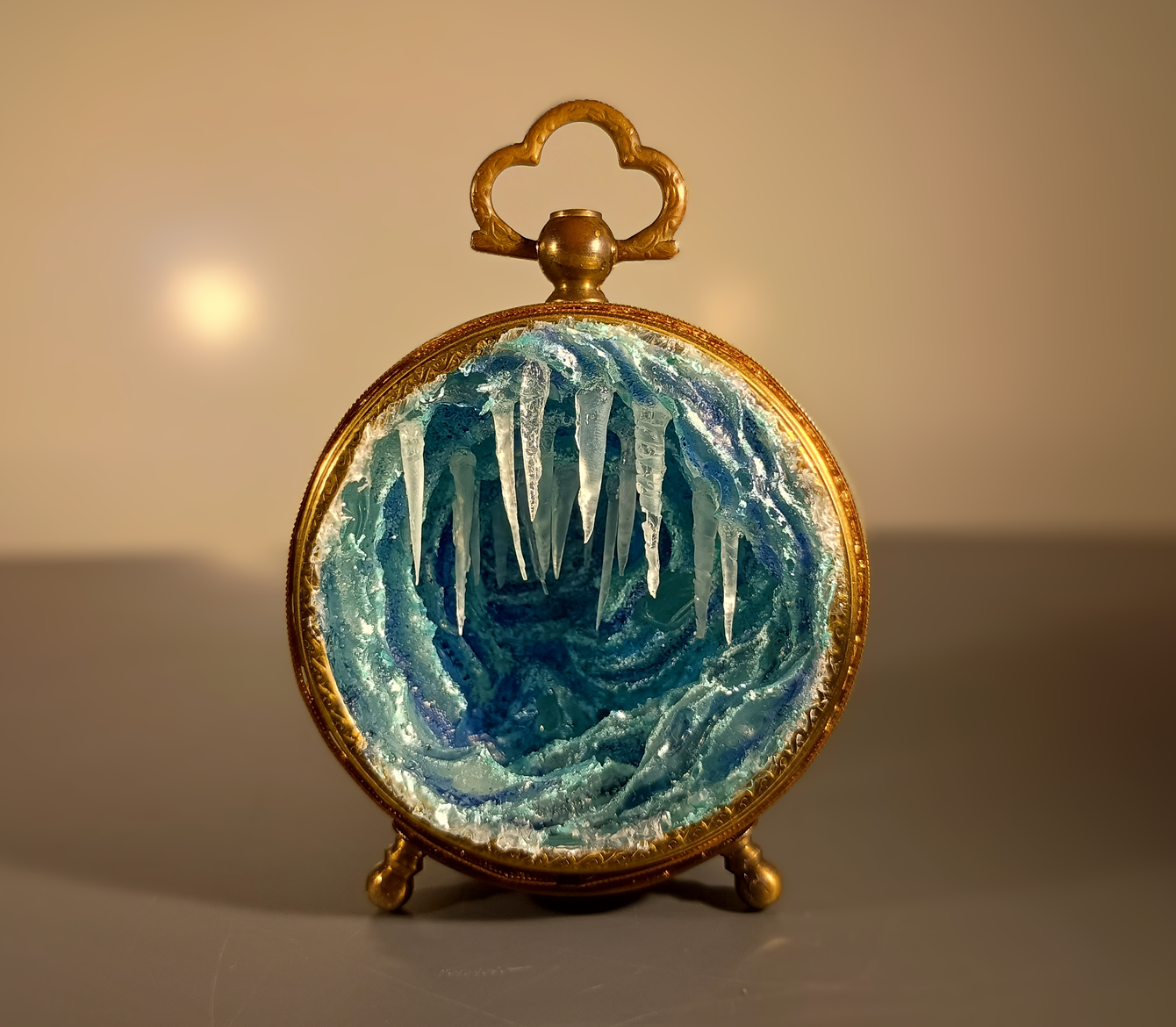 Frozen Hollow - Small Clock